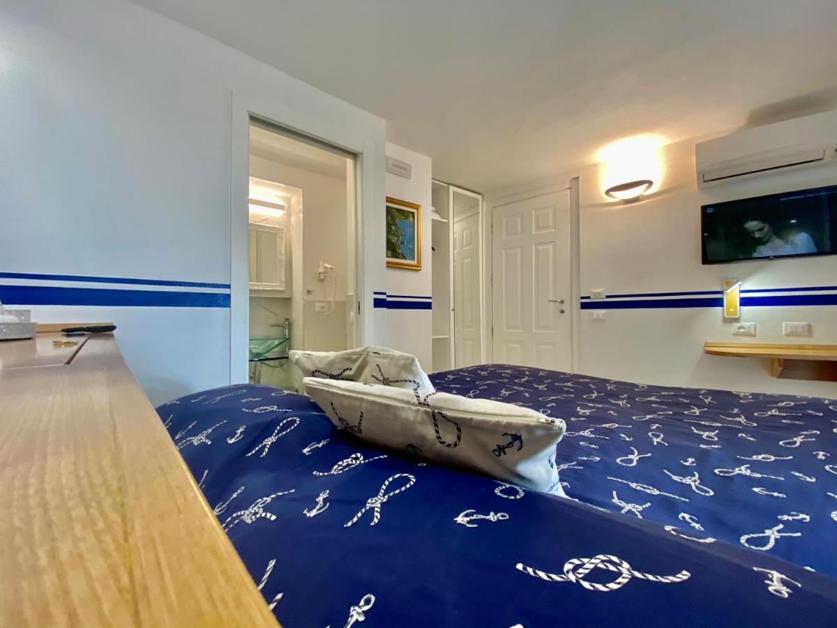 Giovanni Rooms Манарола Экстерьер фото