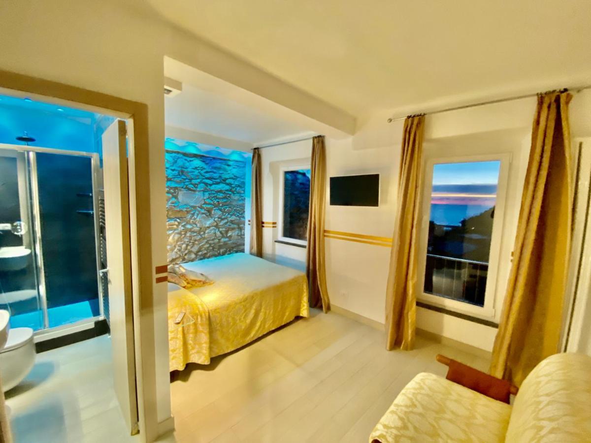 Giovanni Rooms Манарола Экстерьер фото