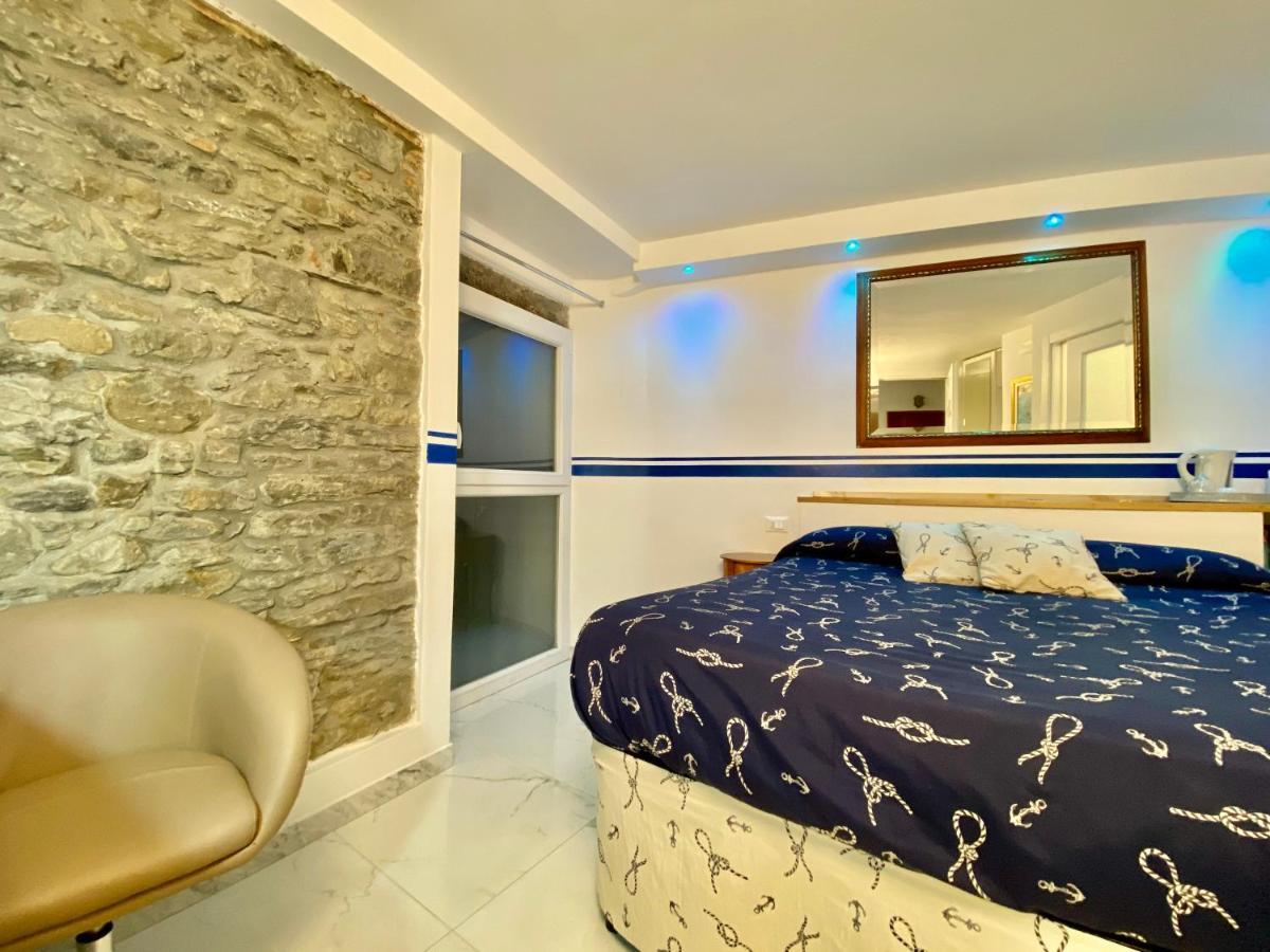 Giovanni Rooms Манарола Экстерьер фото