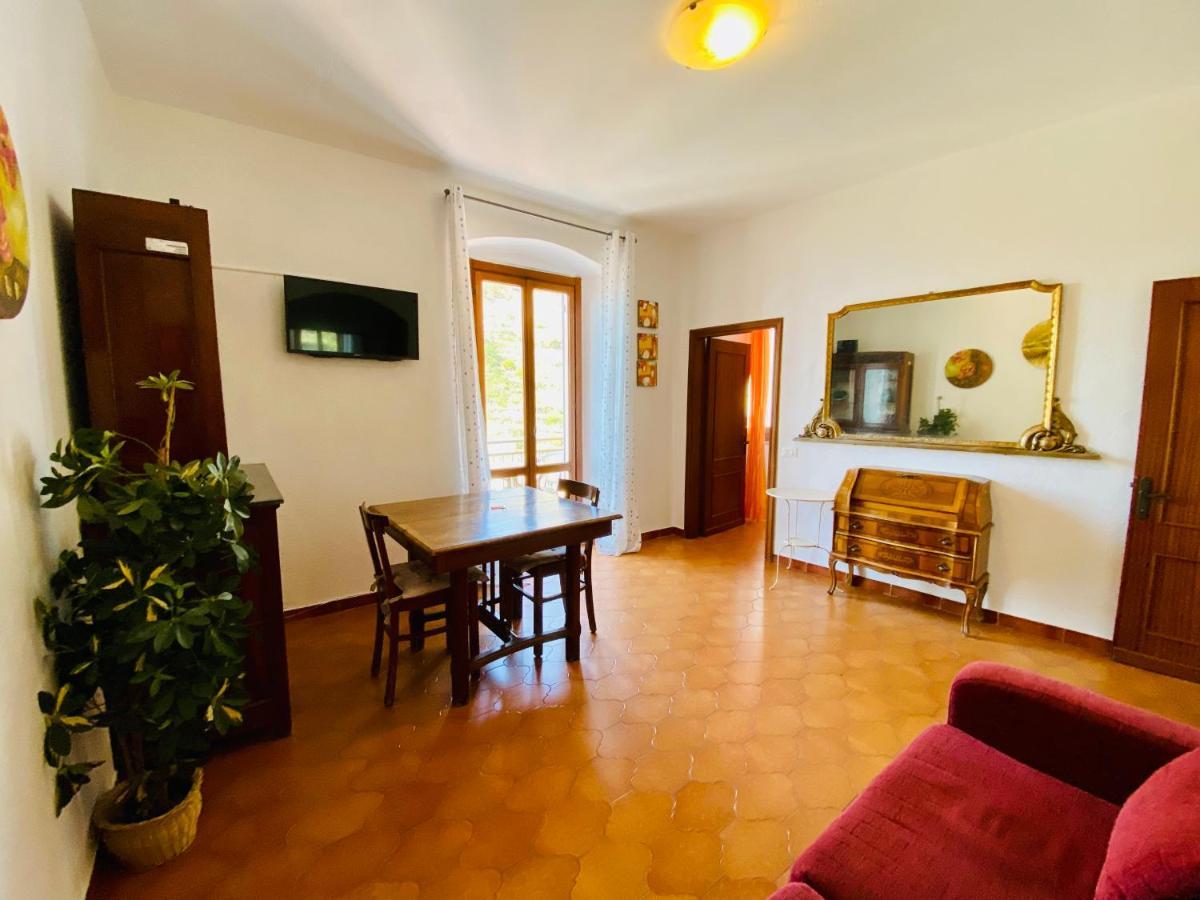 Giovanni Rooms Манарола Экстерьер фото